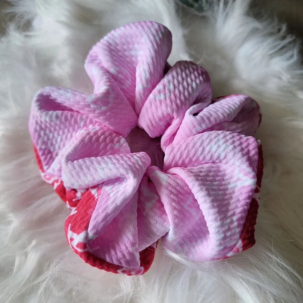 Last One! Elegant Pink Mono Patterned Hair Tie